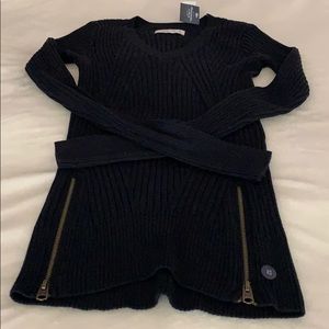 NWT Abercrombie & Fitch Zippered Sweater XS